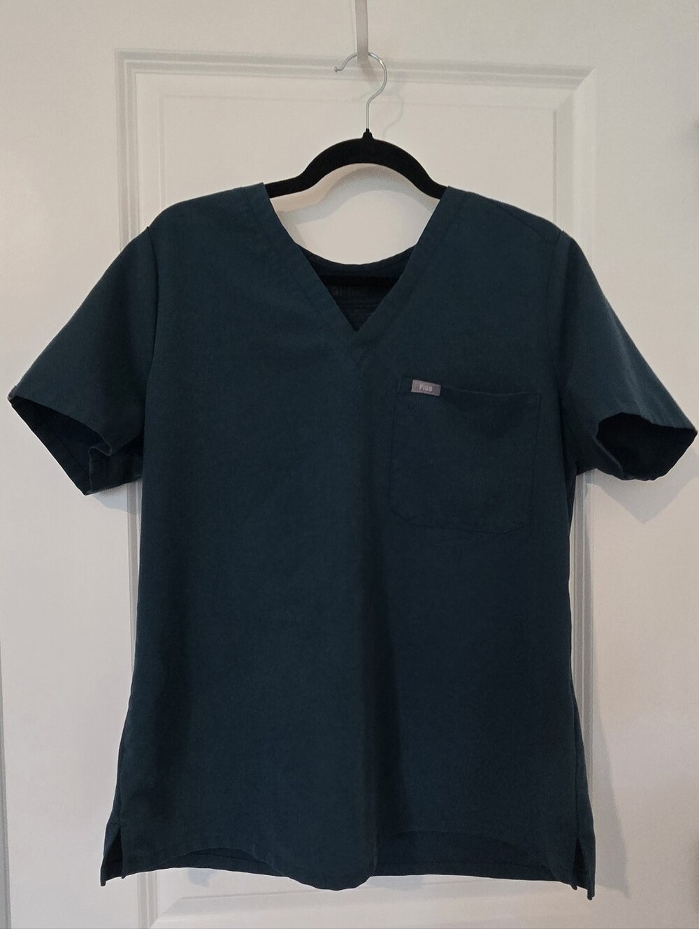 Figs Women's Carribean Blue Scrub Set One Pocket Scrub Top And Kade Cargo Pants